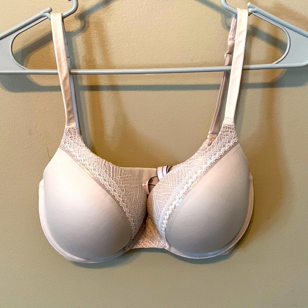 Victoria’s Secret Bra